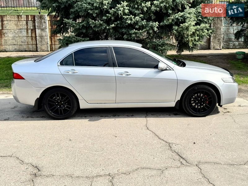 Седан Honda Accord 2005 в Запорожье