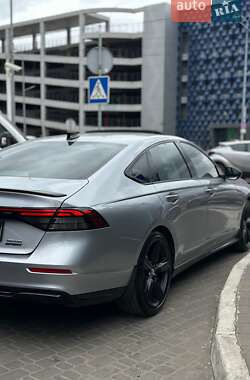 Седан Honda Accord 2023 в Киеве