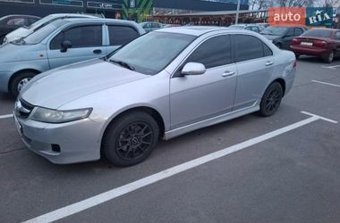 Седан Honda Accord 2004 в Дніпрі