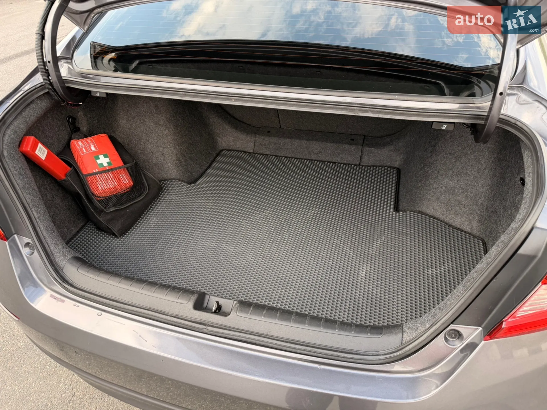 2018 Honda Accord - мініатюра 21