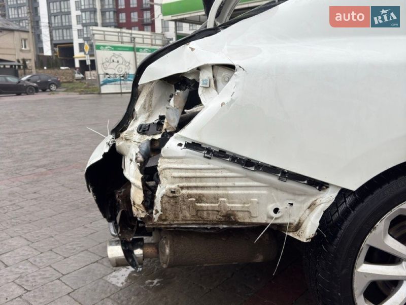 Седан Honda Accord 2013 в Ивано-Франковске