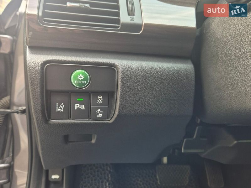 Седан Honda Accord 2016 в Днепре