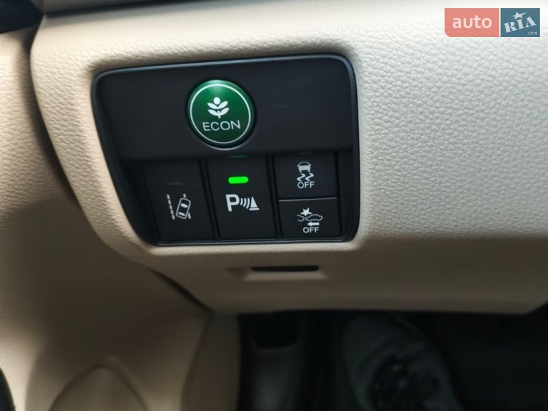 Седан Honda Accord 2017 в Днепре