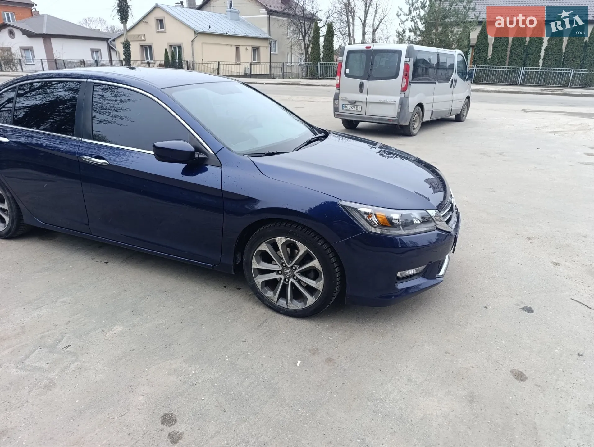 Honda Accord 2015 VIN 1HGCR2F59FA142725 фото оголошення 7 з 16