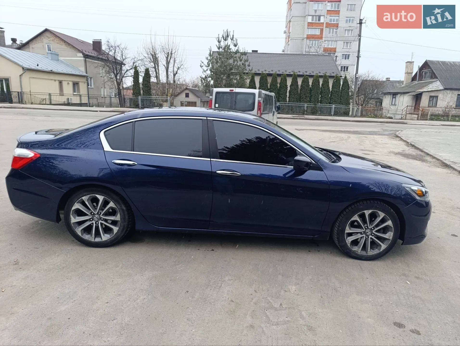 Honda Accord 2015 VIN 1HGCR2F59FA142725 фото оголошення 6 з 16