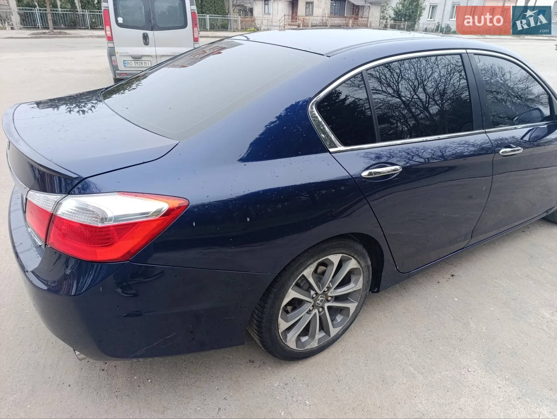 Honda Accord 2015 VIN 1HGCR2F59FA142725 фото оголошення 5 з 16