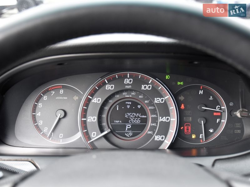 Седан Honda Accord 2014 в Дрогобичі