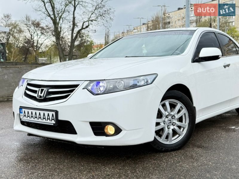 Седан Honda Accord 2012 в Николаеве фото Седан Honda Accord 2012 в Николаеве