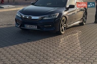 Седан Honda Accord 2016 в Києві