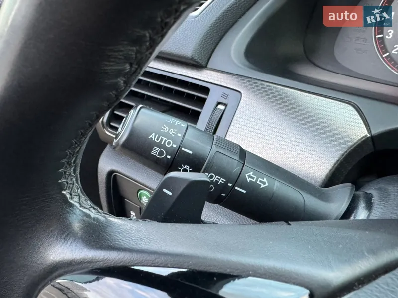 Honda Accord 2017 VIN 1HGCT1B82HA008105 фото оголошення 36 з 81