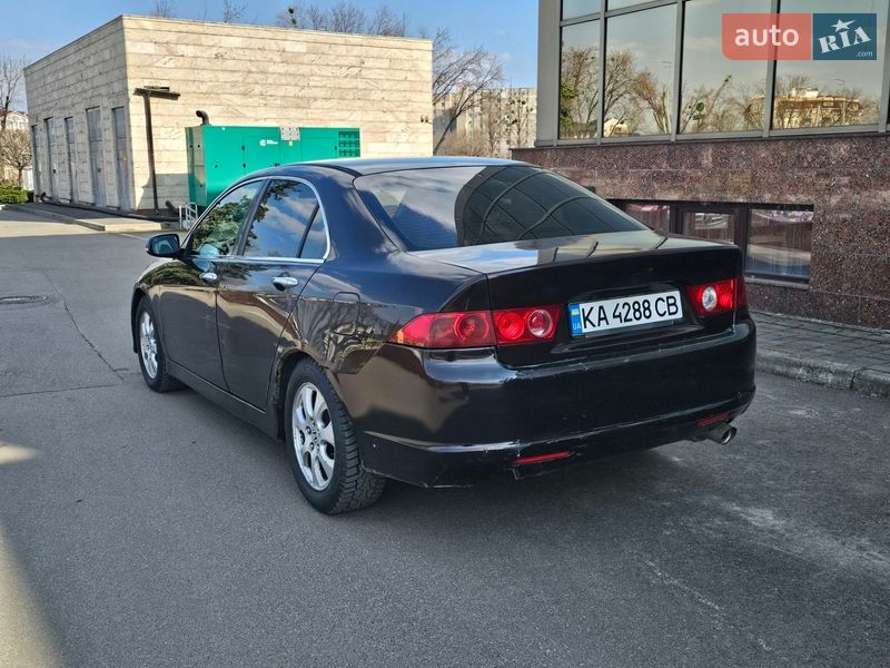 Седан Honda Accord 2006 в Киеве