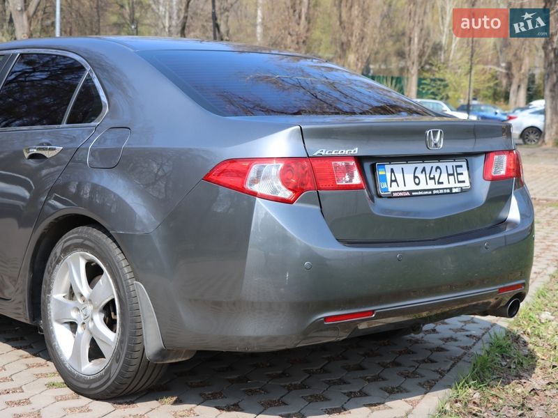 Седан Honda Accord 2008 в Киеве