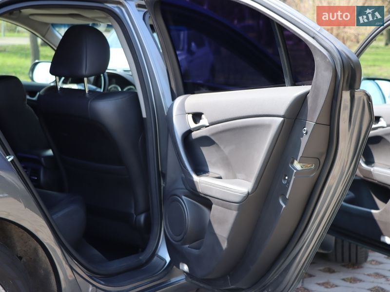 Седан Honda Accord 2008 в Киеве