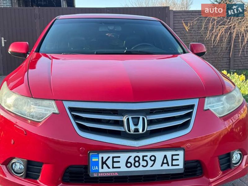 Седан Honda Accord 2012 в Днепре