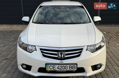 Седан Honda Accord 2012 в Чернівцях
