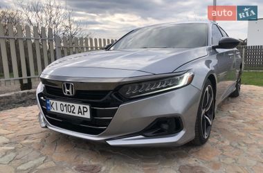 Седан Honda Accord 2021 в Киеве