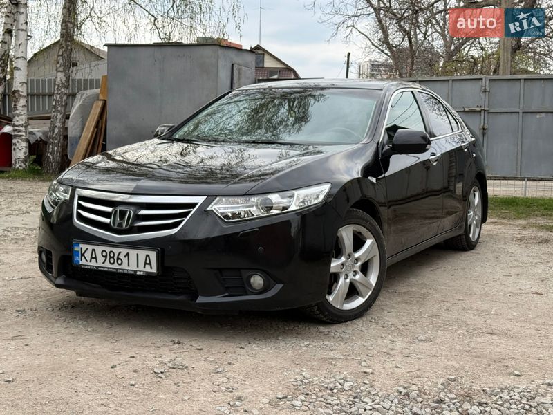 Honda Accord 2011