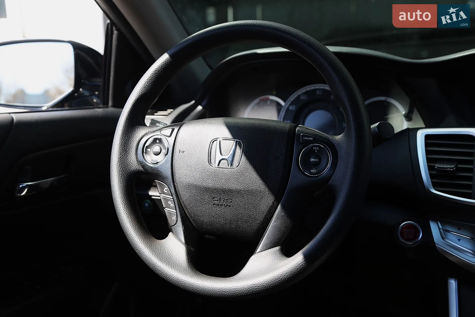 2015 Honda Accord - мініатюра 16