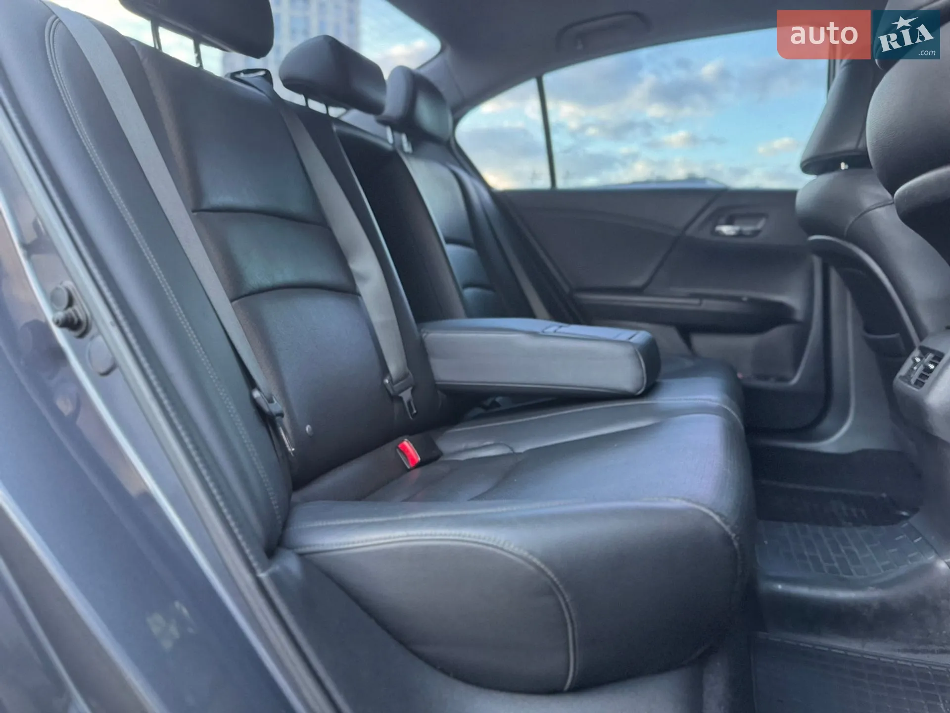 2013 Honda Accord - мініатюра 37