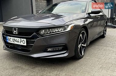 Седан Honda Accord 2019 в Львові