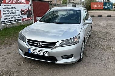 Седан Honda Accord 2013 в Шептицькому