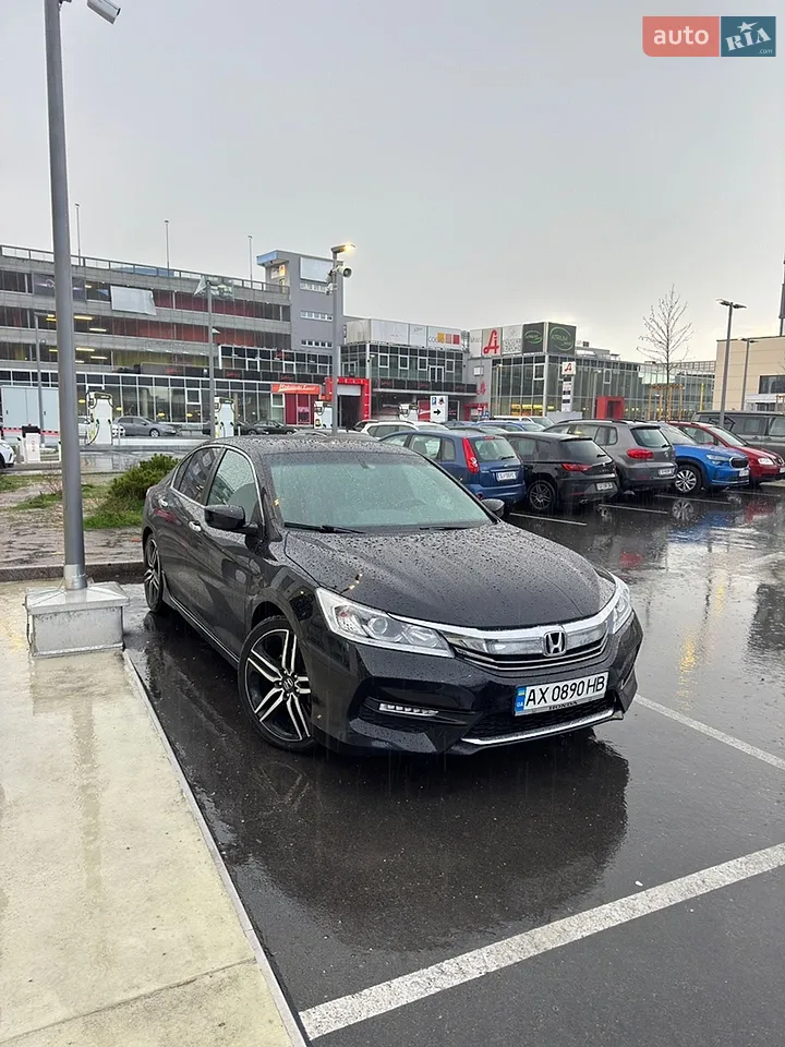 2017 Honda Accord - мініатюра 25