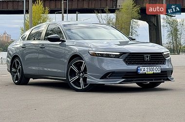 Седан Honda Accord 2023 в Києві
