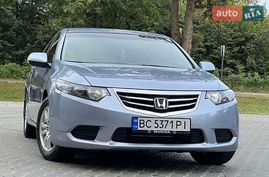 Седан Honda Accord 2011 в Дрогобичі