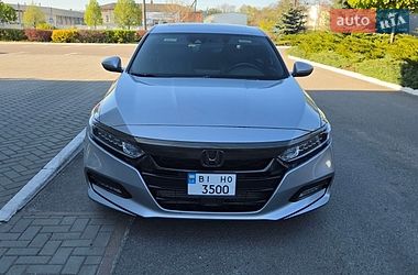 Седан Honda Accord 2018 в Полтаве