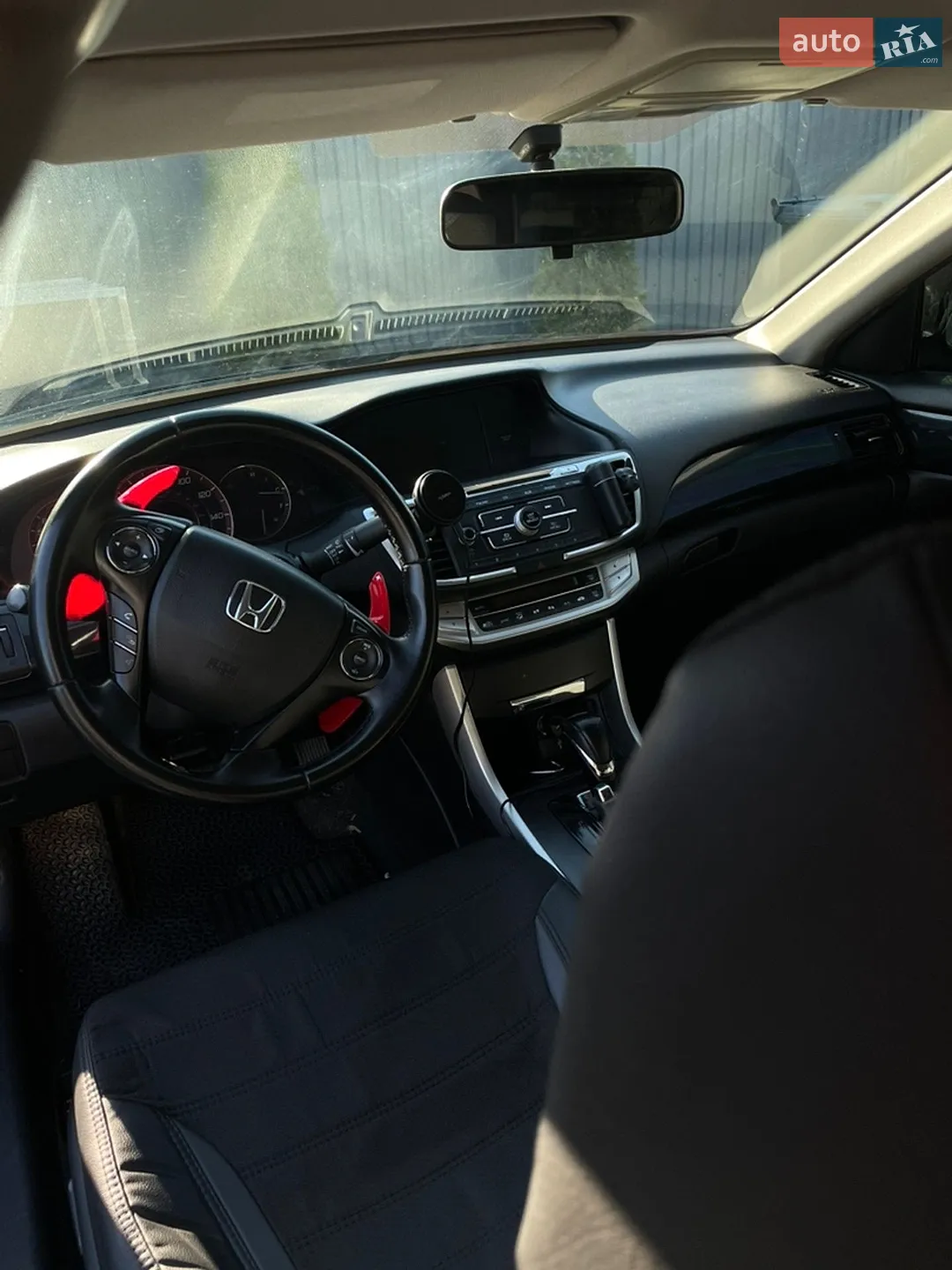 2015 Honda Accord - мініатюра 18