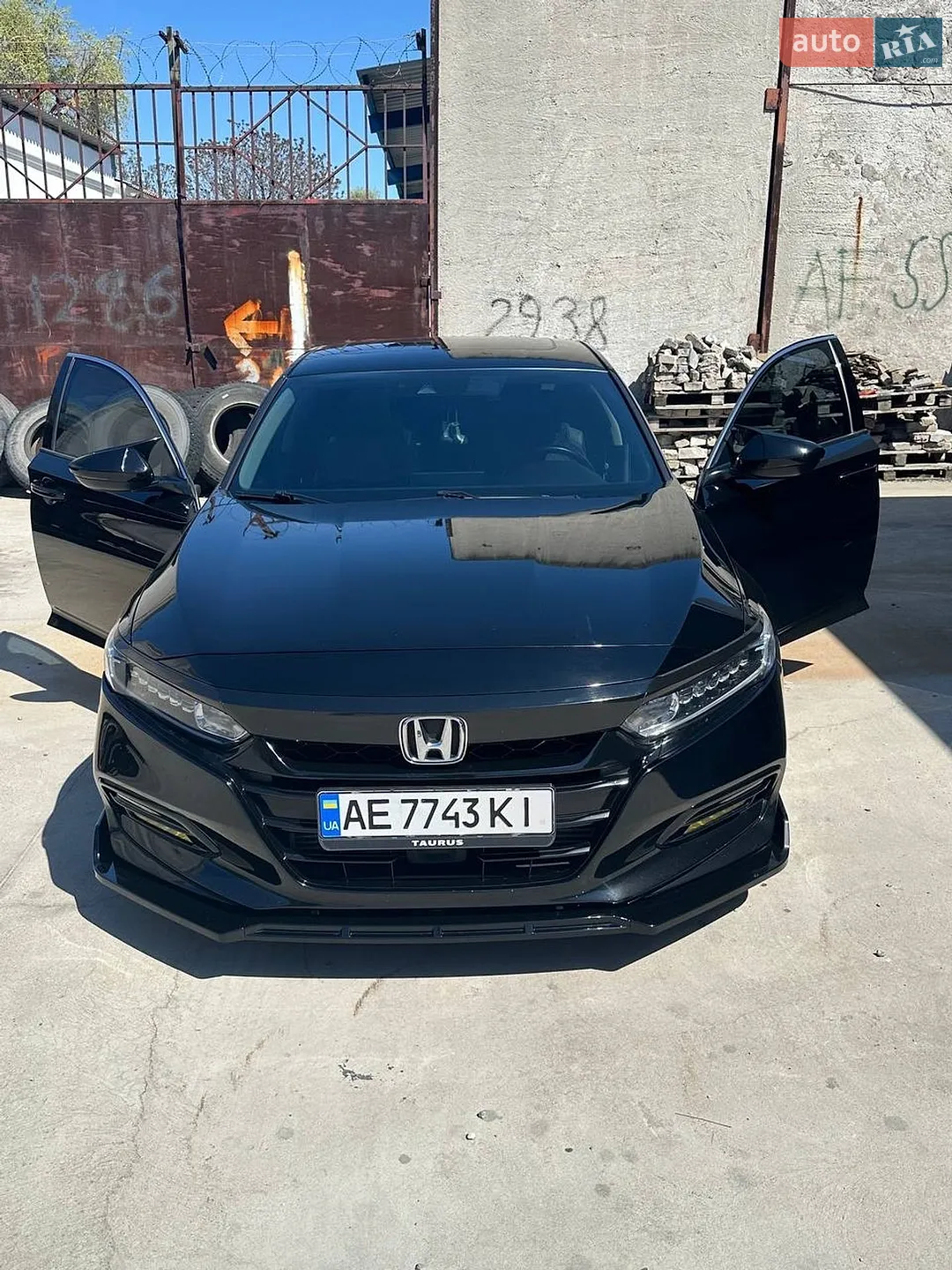 2018 Honda Accord - мініатюра 3