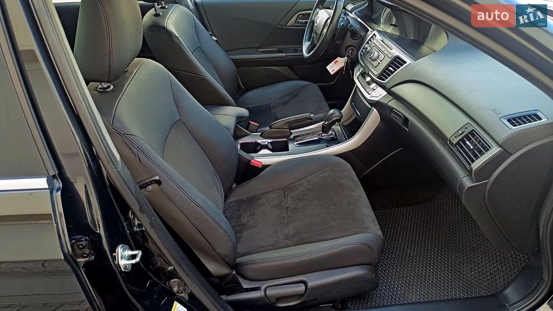 2015 Honda Accord - мініатюра 6