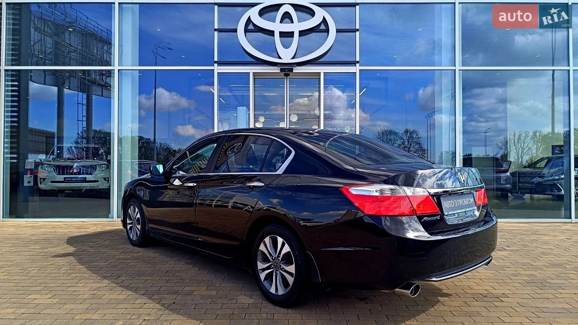 2015 Honda Accord - мініатюра 2