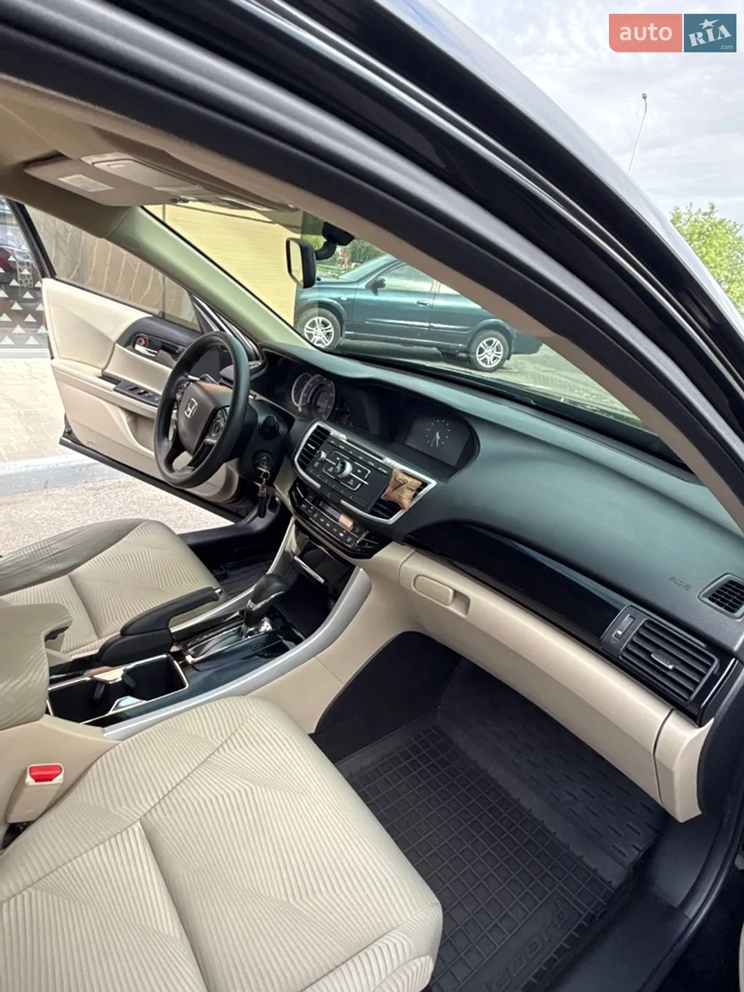 2016 Honda Accord - мініатюра 12