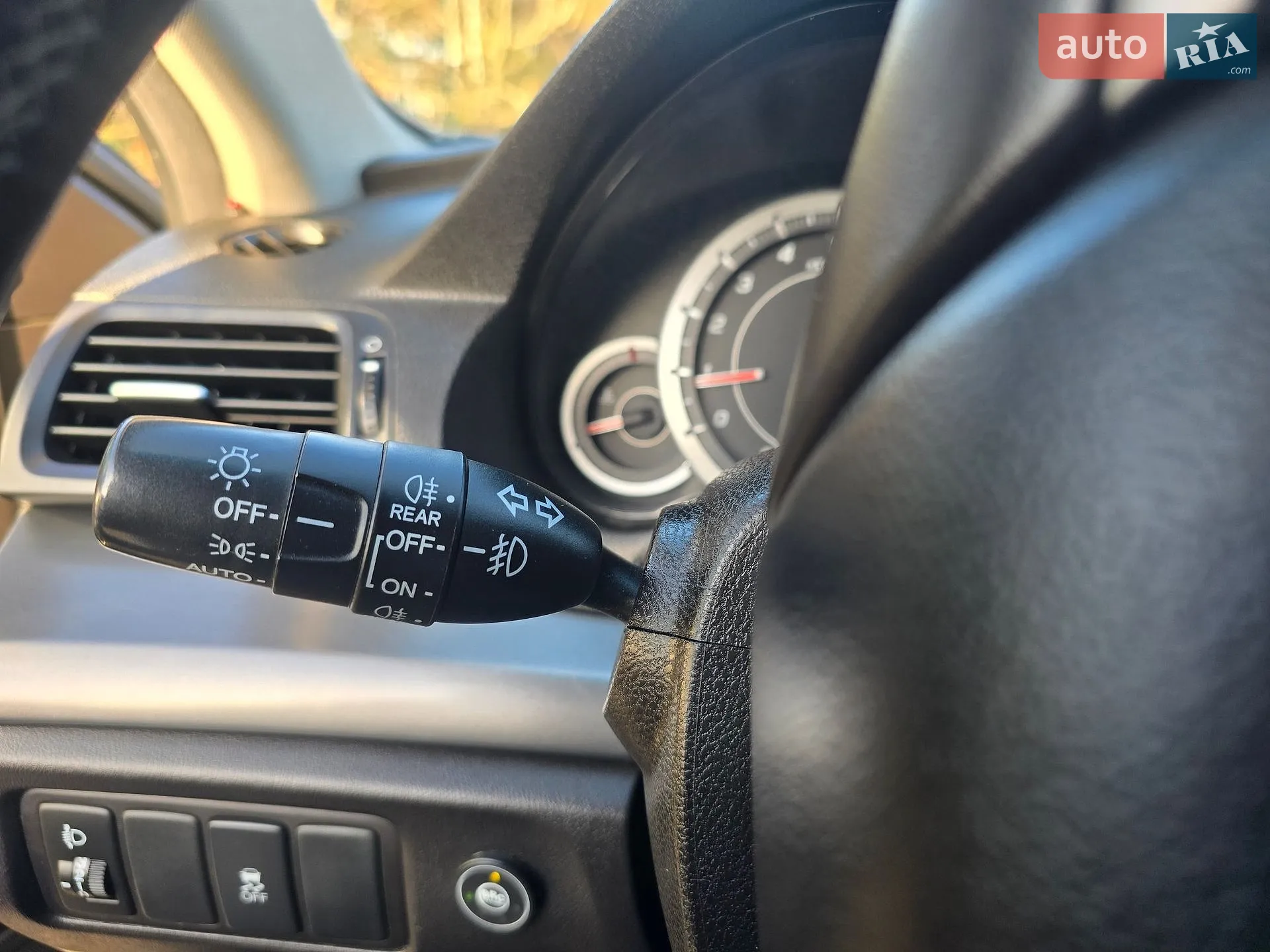 2011 Honda Accord - мініатюра 41