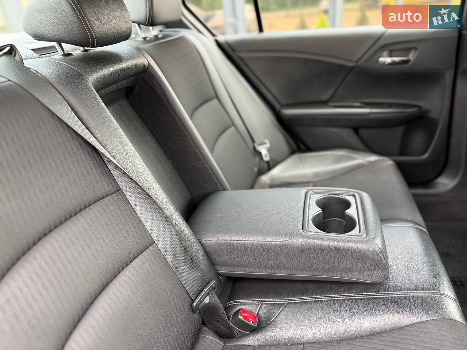 2015 Honda Accord - мініатюра 35