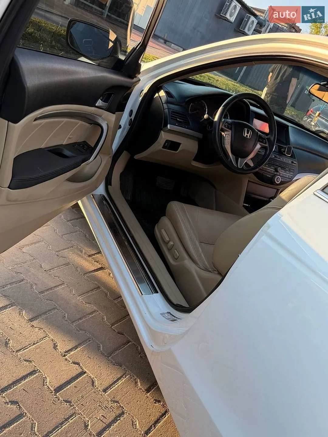 2011 Honda Accord - мініатюра 17