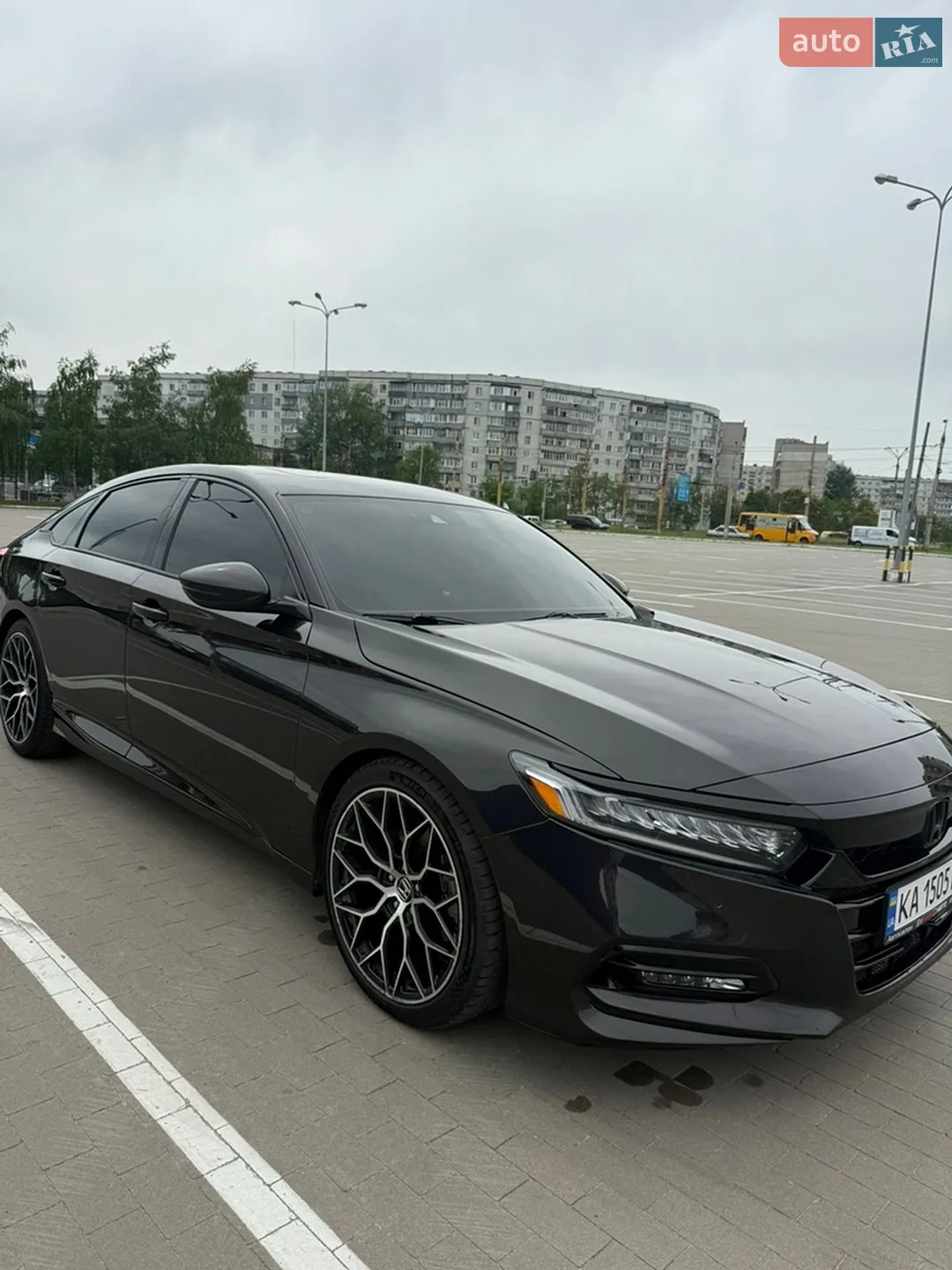 2018 Honda Accord - фото 1