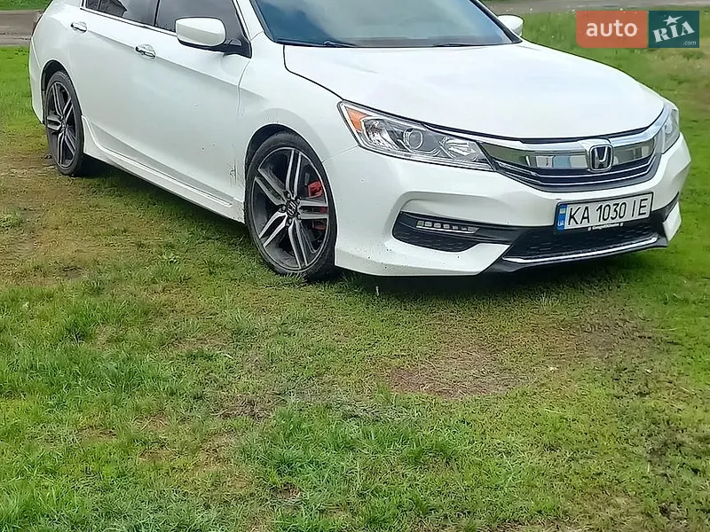 Honda Accord 2016 VIN 1HGCR2F31GA237683 фото оголошення 8 з 47
