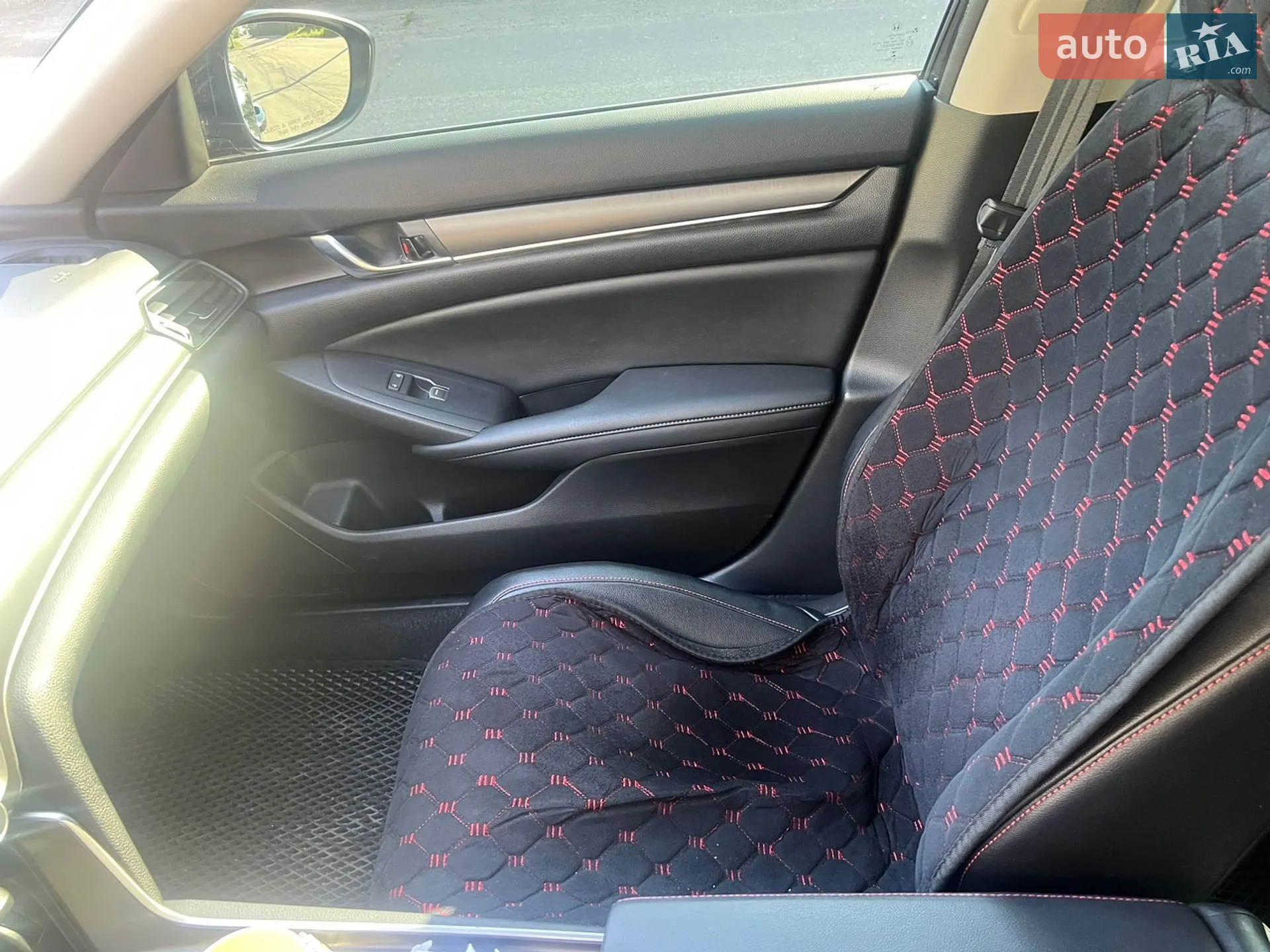 2021 Honda Accord - мініатюра 16