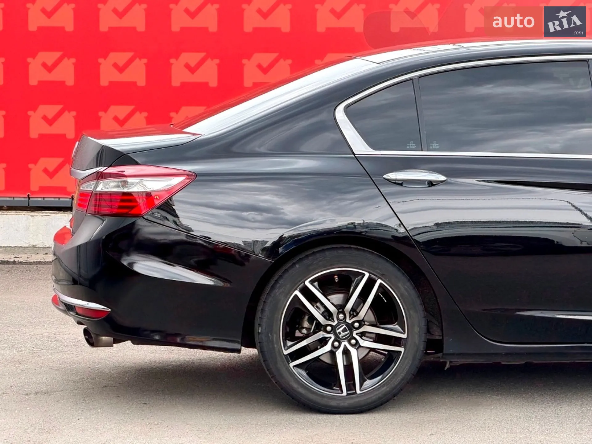 2016 Honda Accord - мініатюра 12