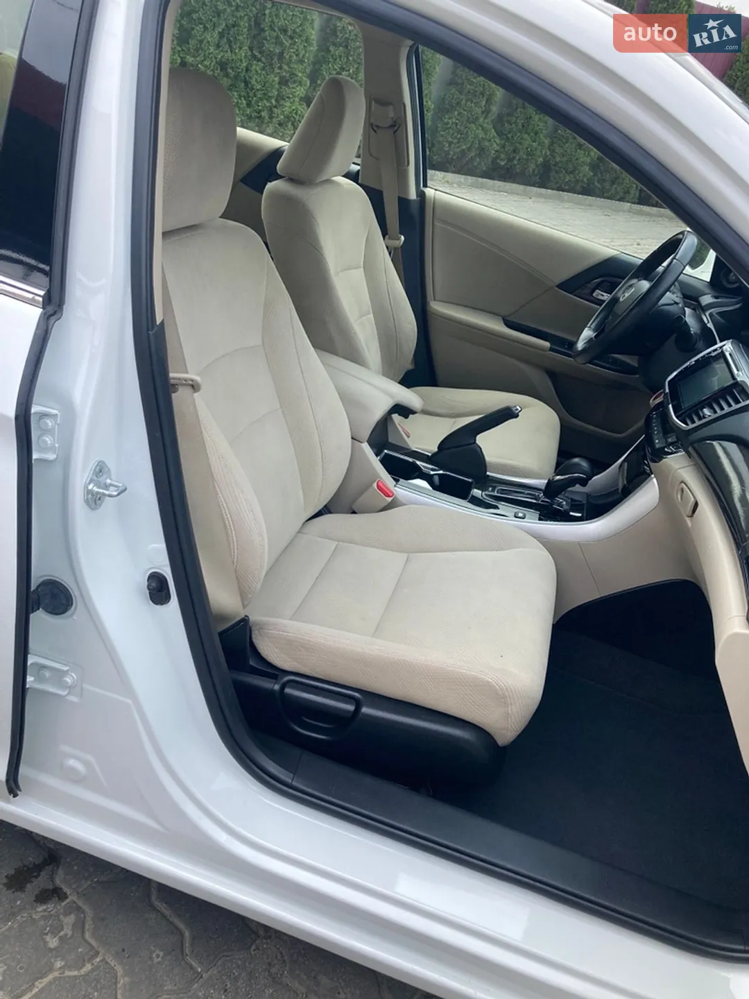 2017 Honda Accord - мініатюра 8