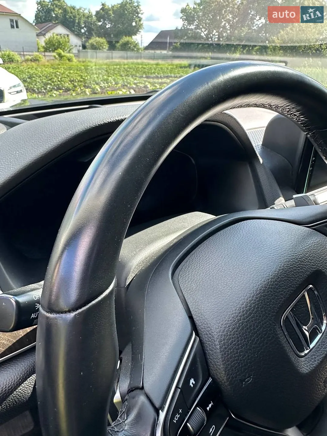 Honda Accord 2019 VIN 1HGCV3F94LA002680 фото оголошення 19 з 21