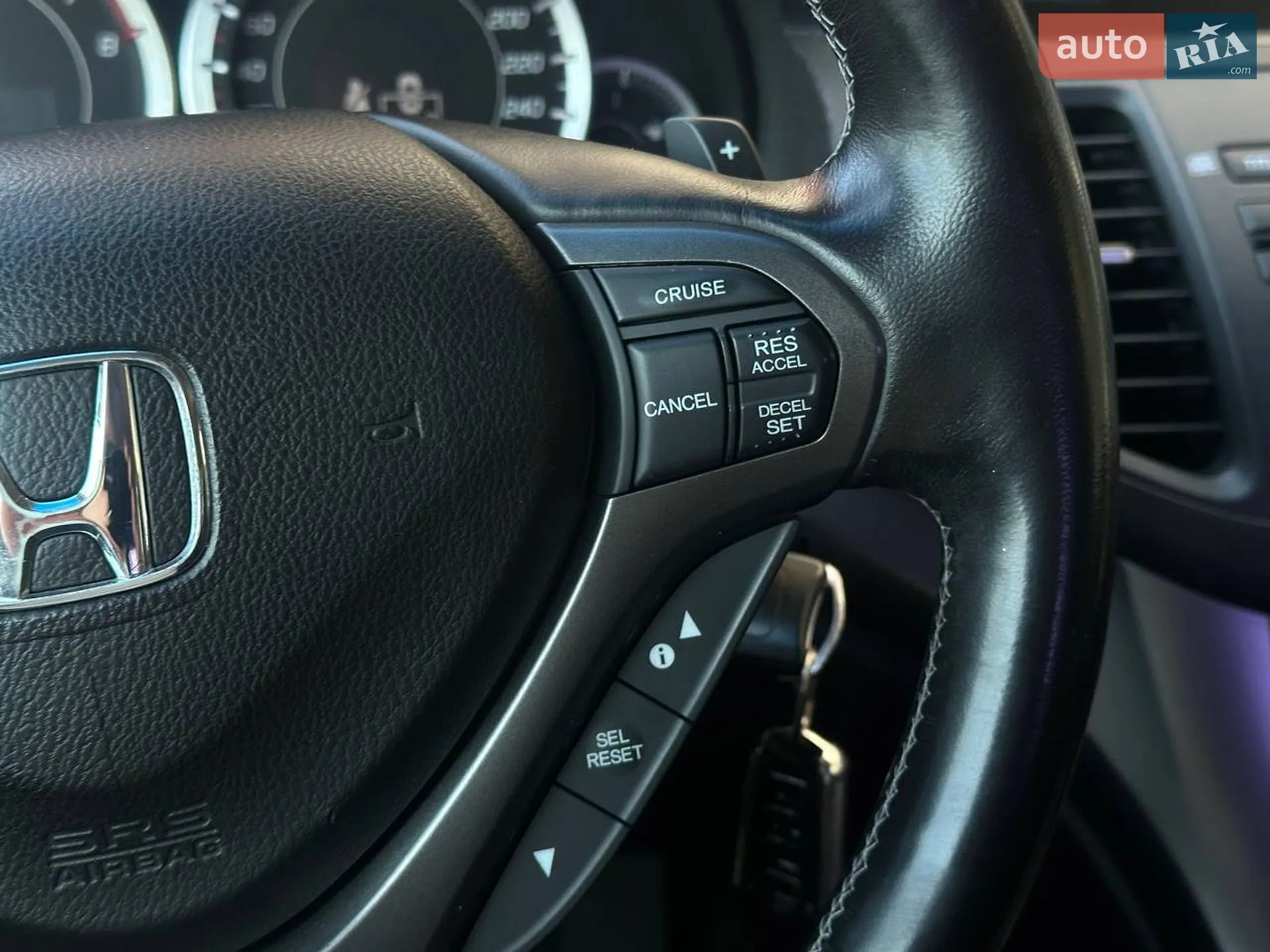 2011 Honda Accord - мініатюра 16