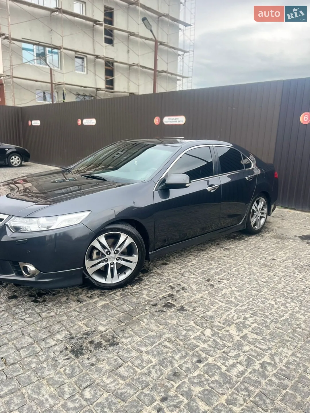 2011 Honda Accord - мініатюра 2