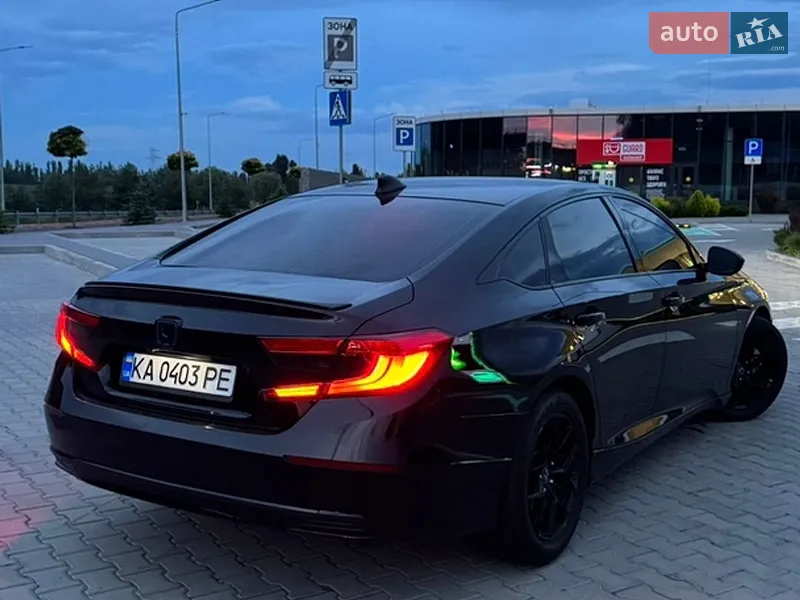 Honda Accord 2022 VIN 1HGCV3F28NA035400 фото оголошення 5 з 69
