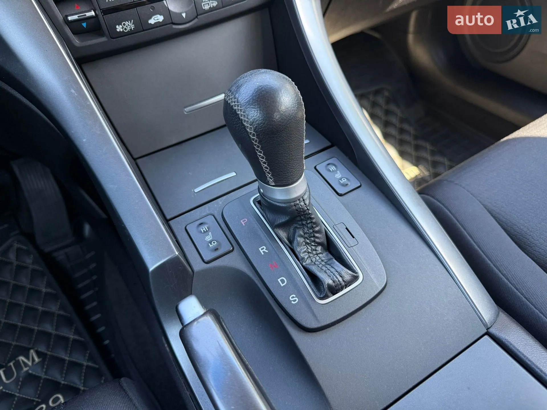 2011 Honda Accord - мініатюра 15