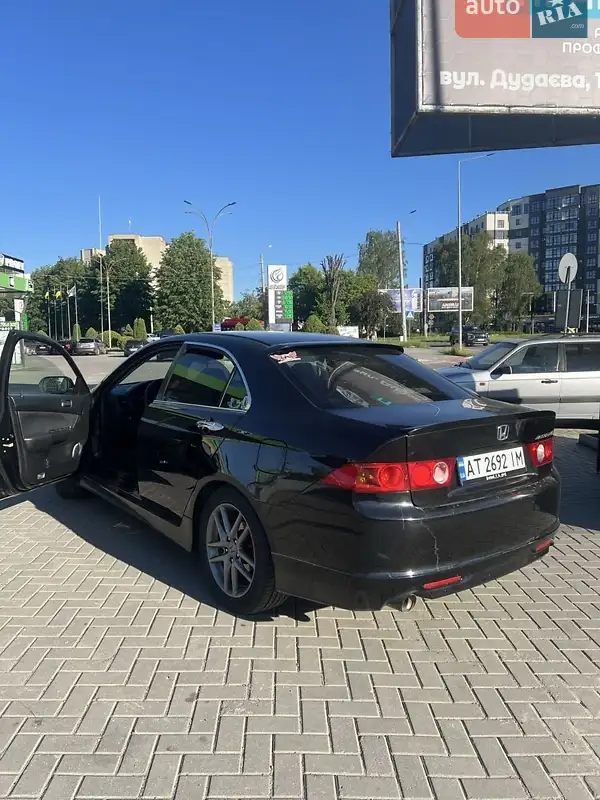 Honda Accord 2007 VIN JHMCL95407C204498 фото оголошення 3 з 44