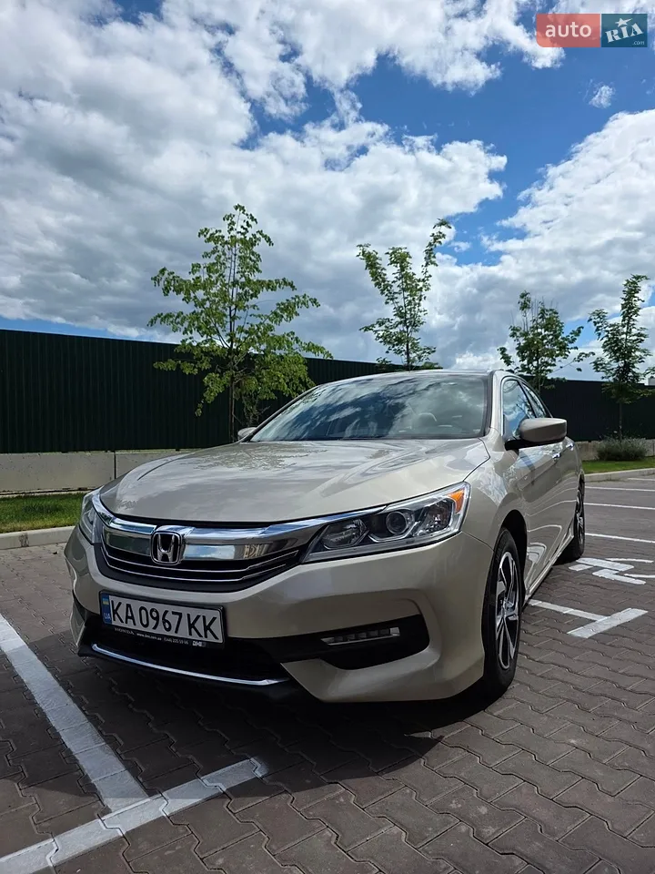 2018 Honda Accord - мініатюра 18