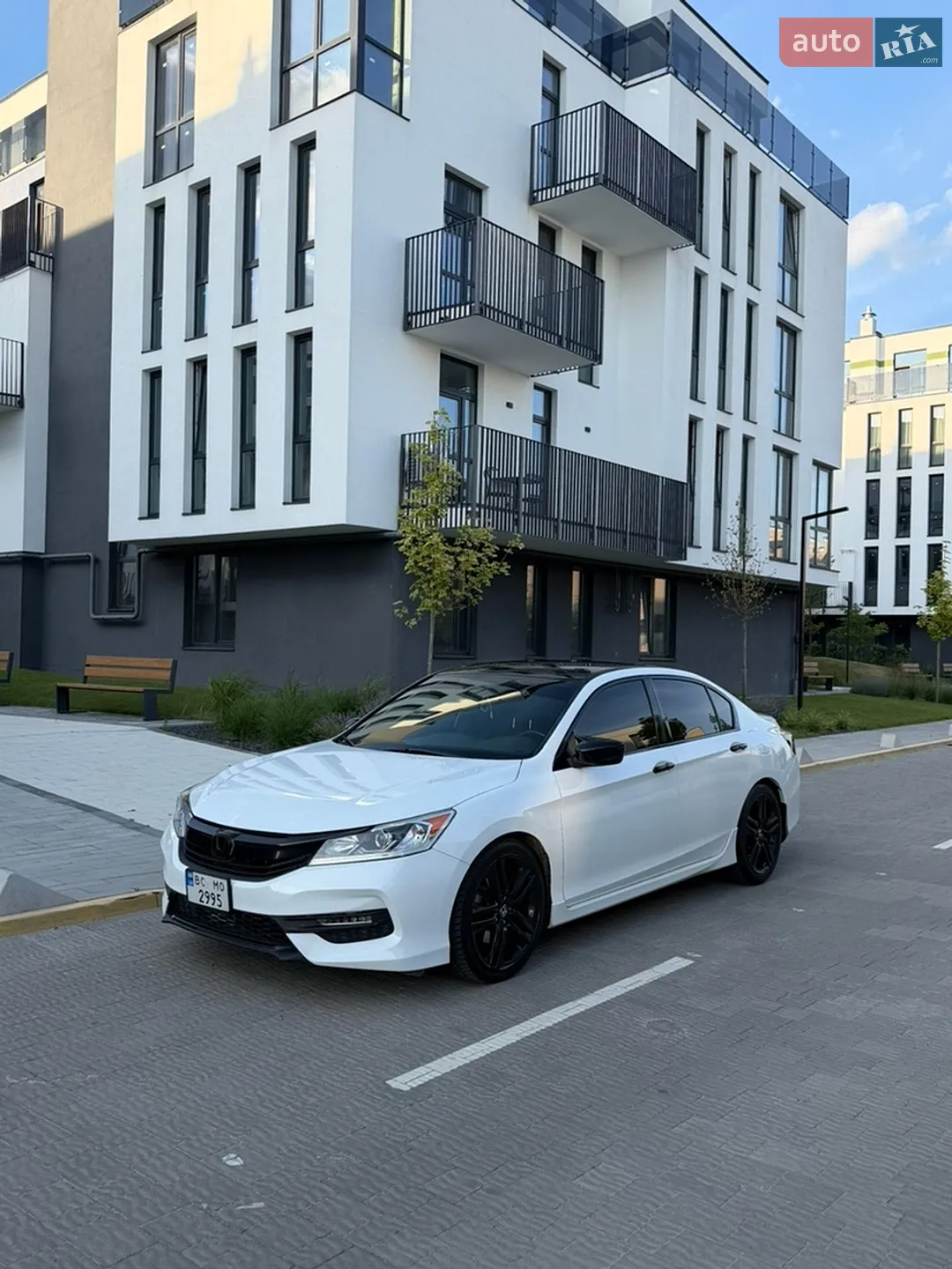 2016 Honda Accord - мініатюра 12